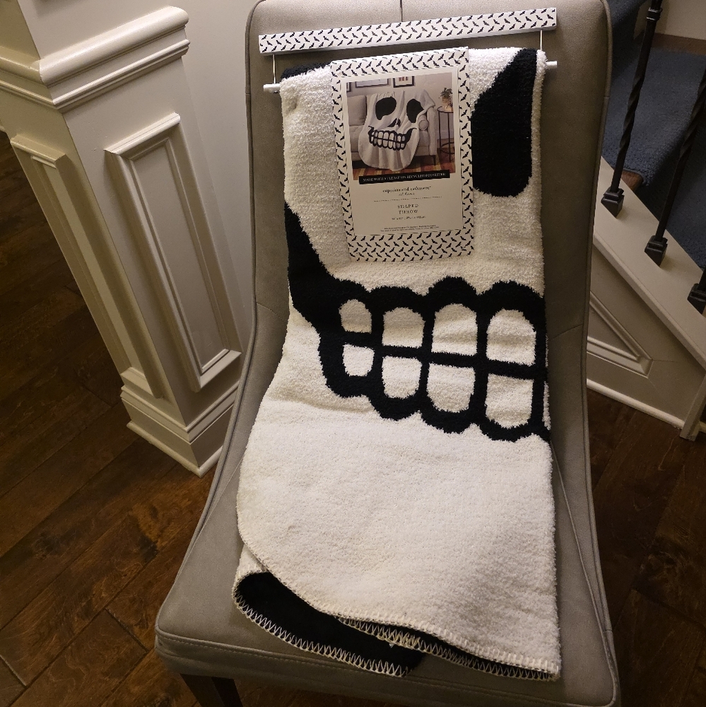 Cupcakes and Cashmere Skull Shaped Throw Blanket Skelton Homegoods